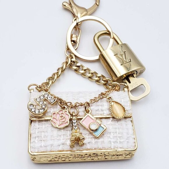 100% Auth Louis Vuitton Lock & Key with unbranded Bagcharm, Keycharm, Keychain - Picture 7 of 8